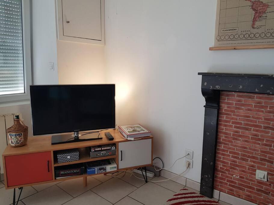 Appartement Rdc Avec Terrasse Epinac-les-Mines Exteriér fotografie